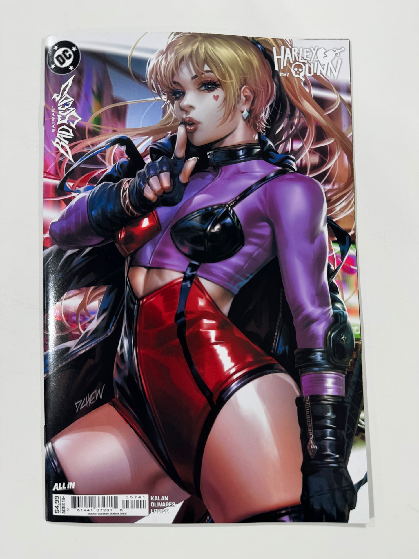 HARLEY QUINN #67 NM Cover D Derrick Chew Variant
