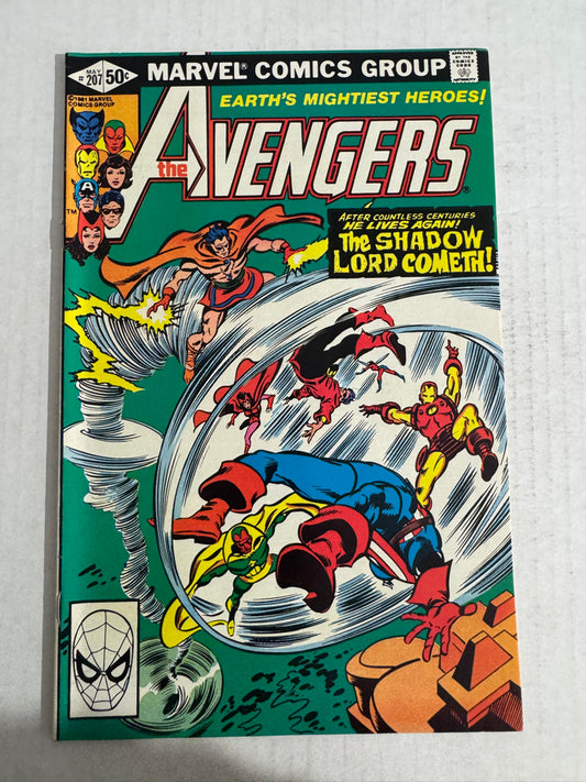 AVENGERS #207 VF/NM