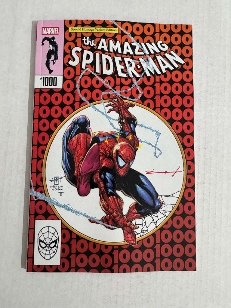 AMAZING SPIDER-MAN #1000 NM NYCC Virgin Jonathan Uribe Homage Variant SIGNED