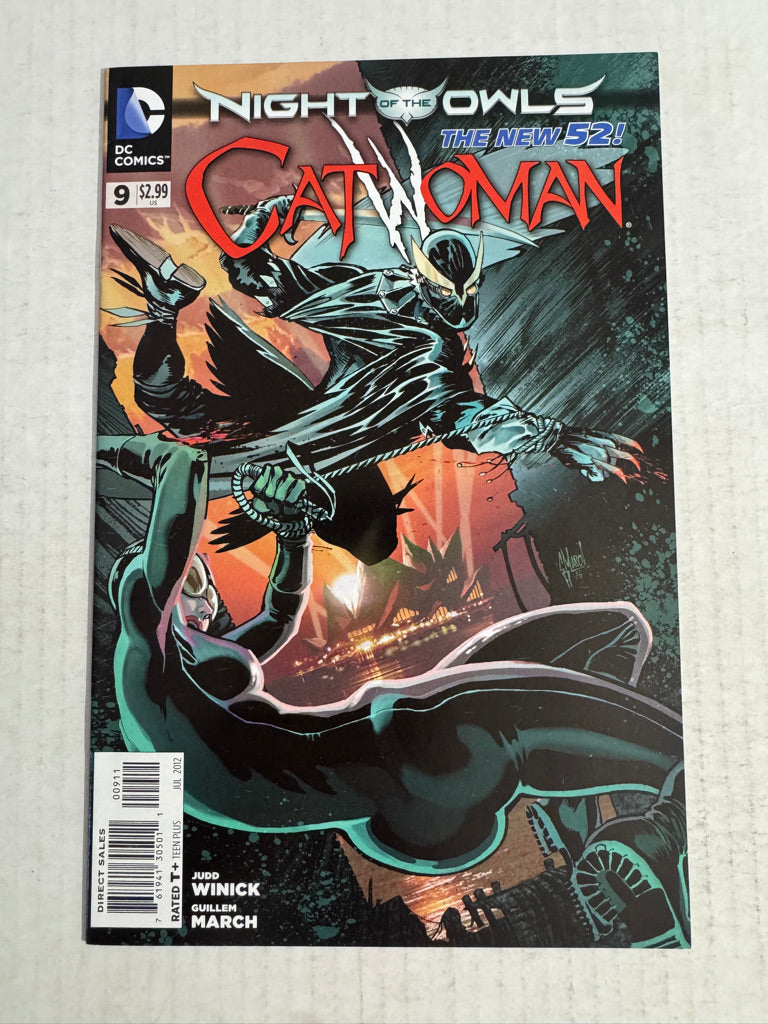 CATWOMAN #9 Vol 4 NM-