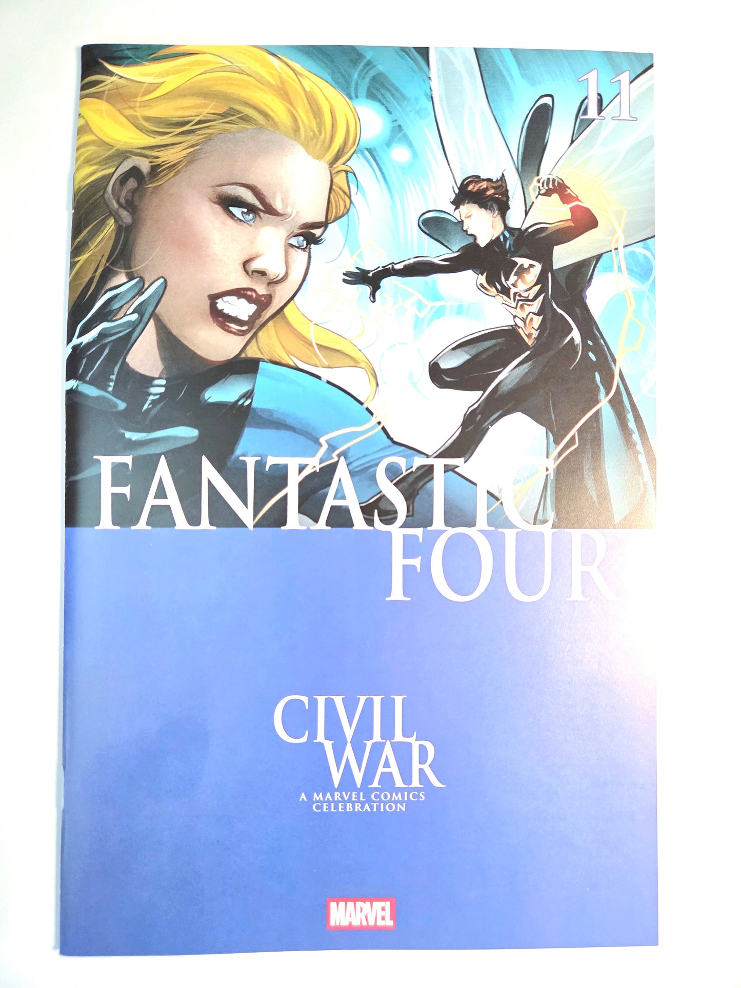 FANTASTIC FOUR #11 Vol 8 NM  Emanuela Lupacchino Civil War Celebration Variant 1ST APPEARANCE (Copy)