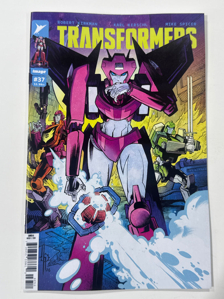 TRANSFORMERS #37 NM Jason Howard Cover