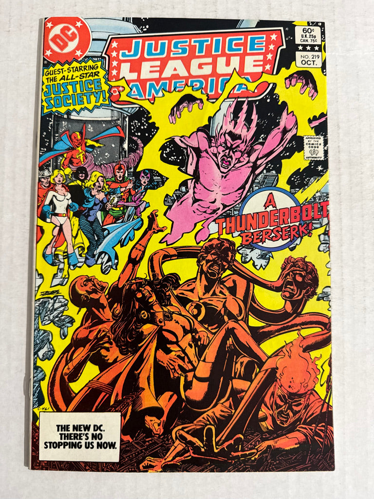 JUSTICE LEAGUE OF AMERICA #219 NM George Perez Cover