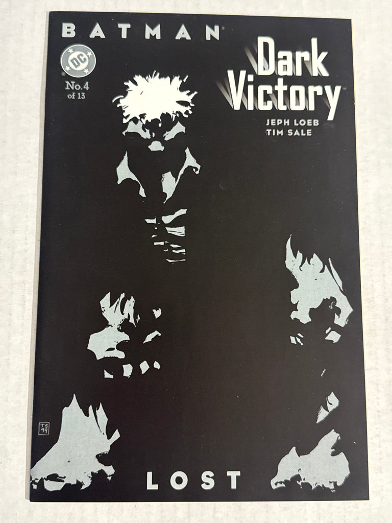 BATMAN DARK VICTORY #4 NM Tim Sale Cover
