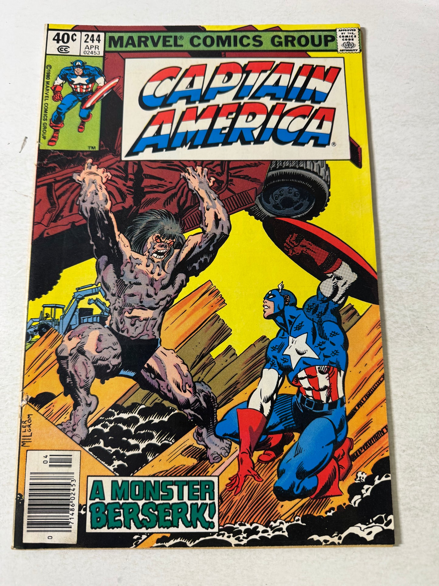 CAPTAIN AMERICA #244 VG+ NEWSSTAND Frank Miler Cover