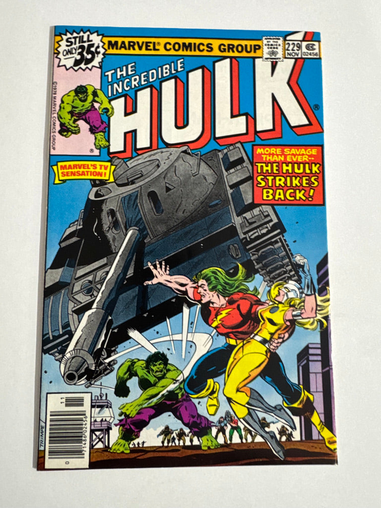 INCREDIBLE HULK #229 NM-