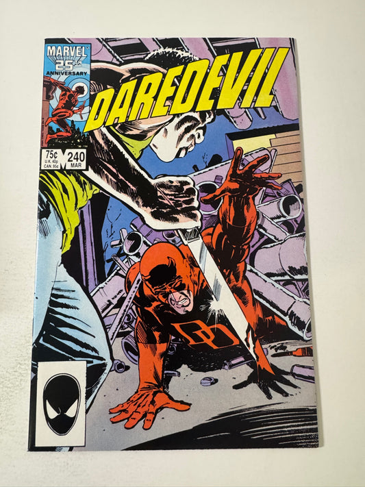 DAREDEVIL #240 NM