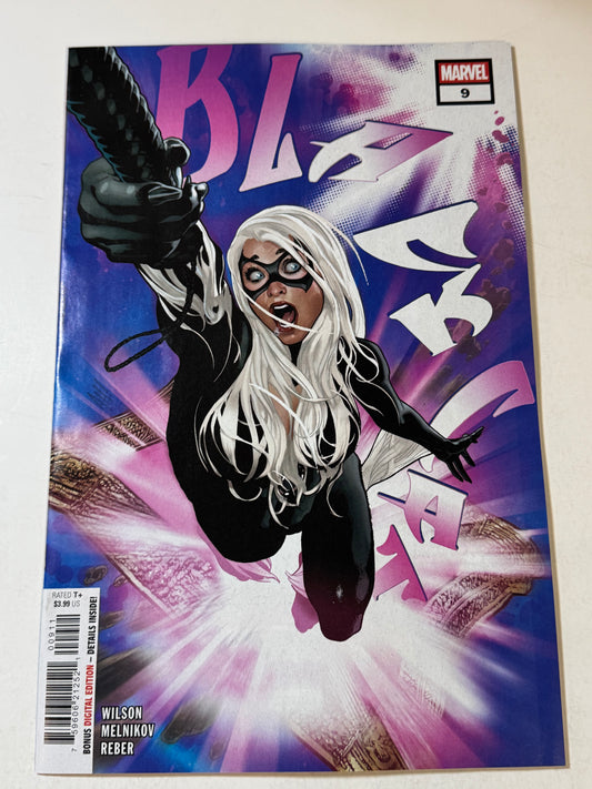 BLACK Cat #9 Vol 4 NM Adam Hughes Cover