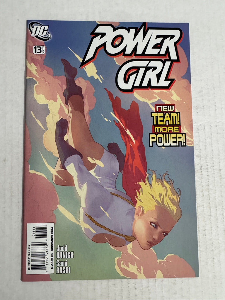 POWER GIRL #13 Vol 2 NM