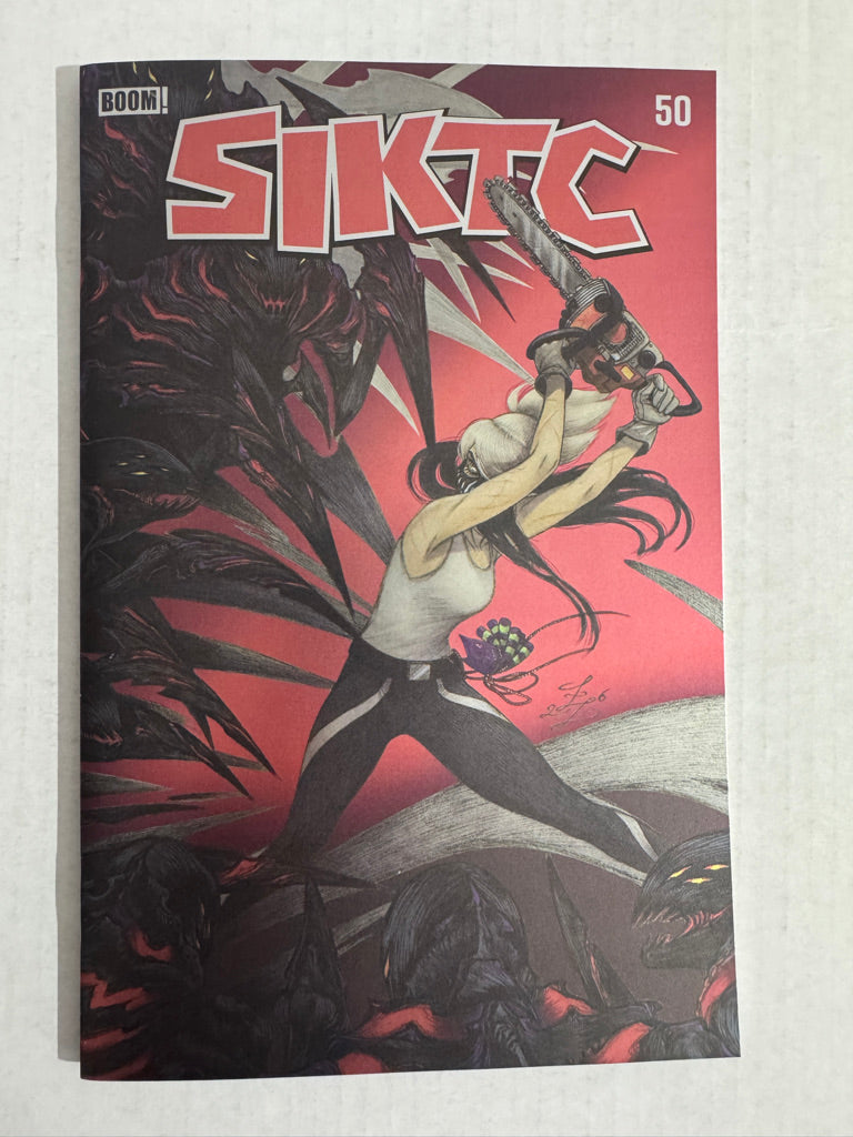 SOMETHING IS KILLING THE CHILDREN #50 NM NYCC Blind Bag Zoe Lacchei Foil Wrap Homage Variant LTD 450
