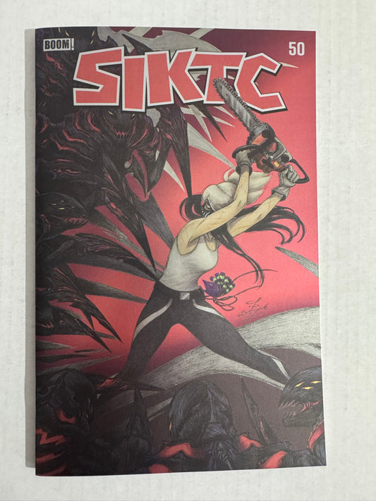 SOMETHING IS KILLING THE CHILDREN #50 NM NYCC Blind Bag Zoe Lacchei Foil Wrap Homage Variant LTD 450