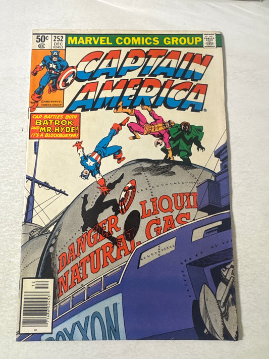 CAPTAIN AMERICA #252 VF Newsstand