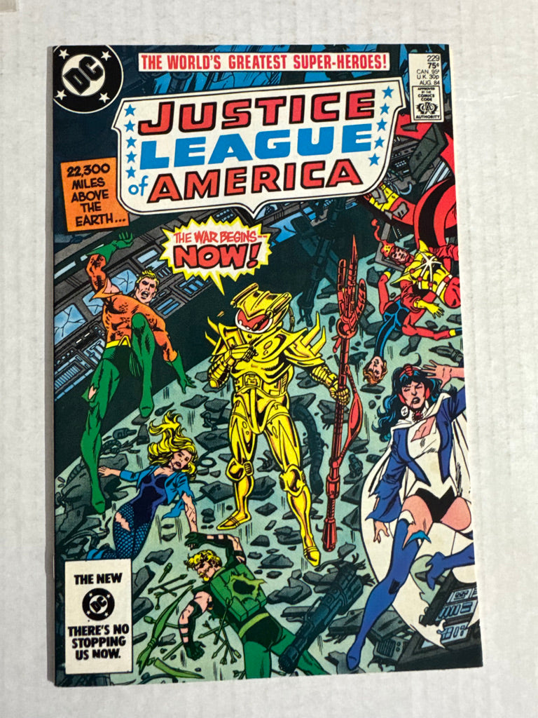 JUSTICE LEAGUE OF AMERICA #229 NM