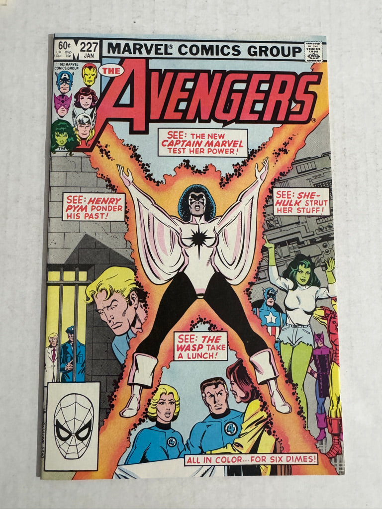 AVENGERS #227 NM