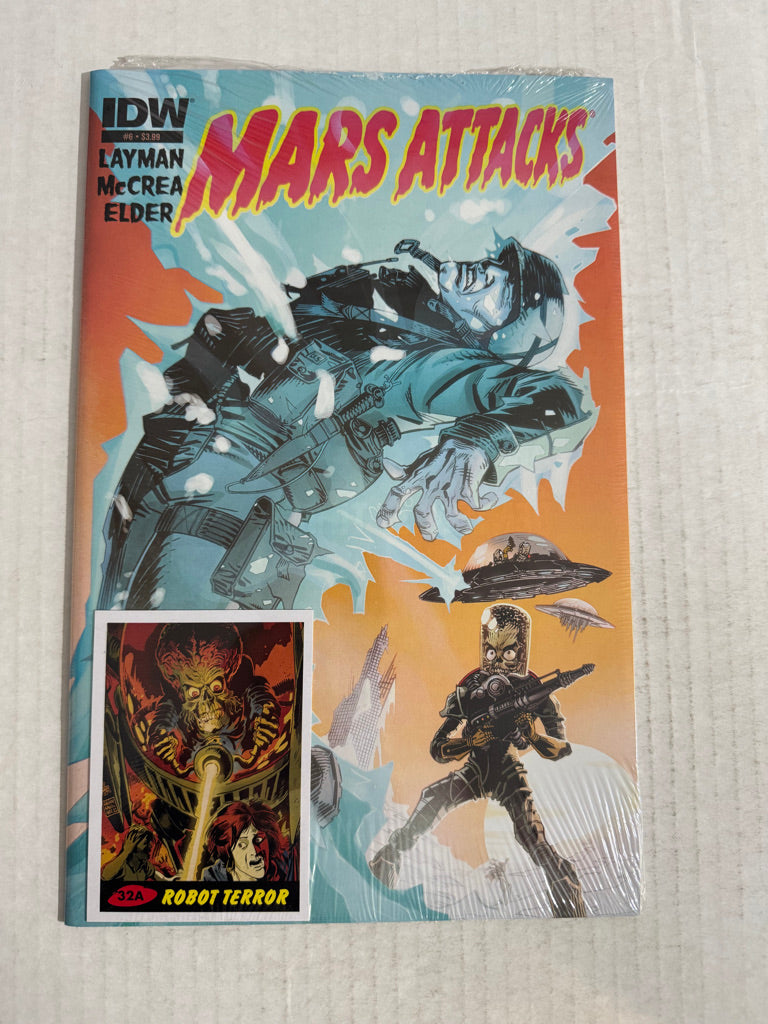 MARS ATTACKS #6 NM Sealed W/ Card