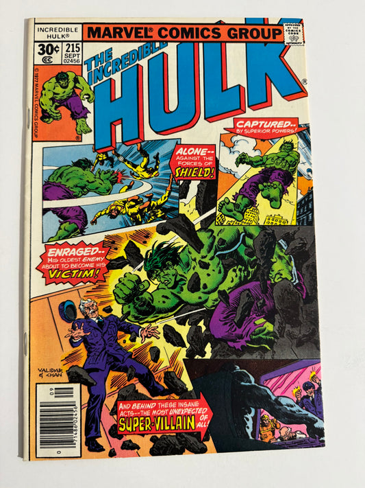 INCREDIBLE HULK #215 VF/NM