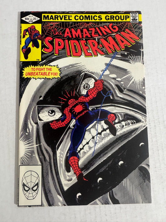 AMAZING SPIDER-MAN #230 NM