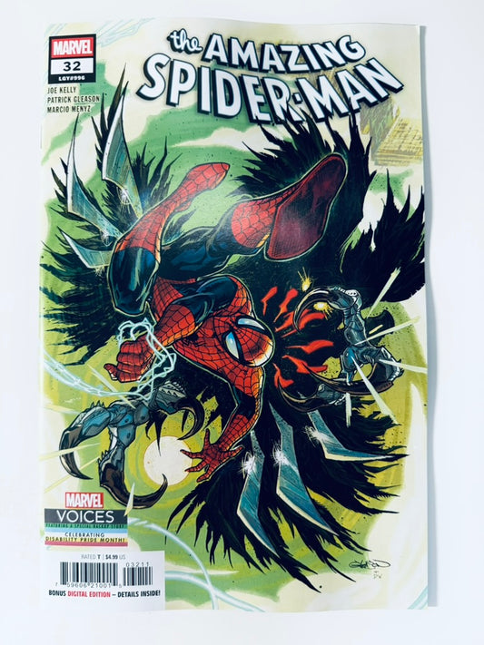 AMAZING SPIDER-MAN #32 NM