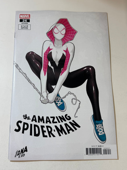 AMAZING SPIDER-MAN #26 Vol 7 NM David Nakayama Spider-Gwen Variant
