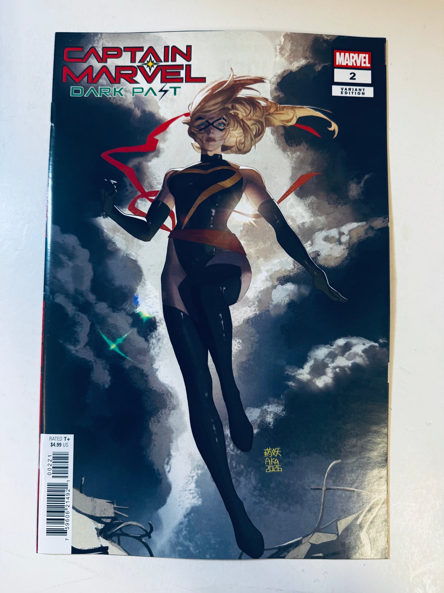 CAPTAIN MARVEL: DARK PAST #2 NM Aka Ms. Marvel Variant