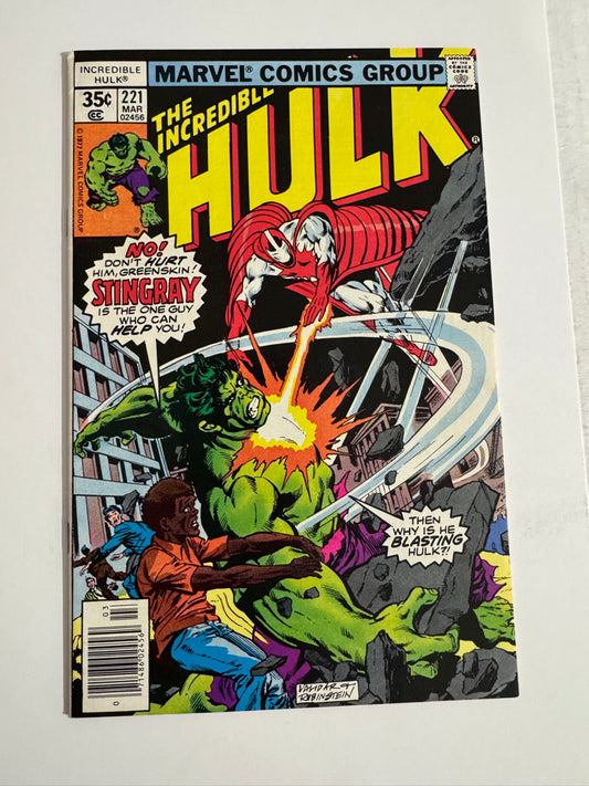 INCREDIBLE HULK #221 VF+