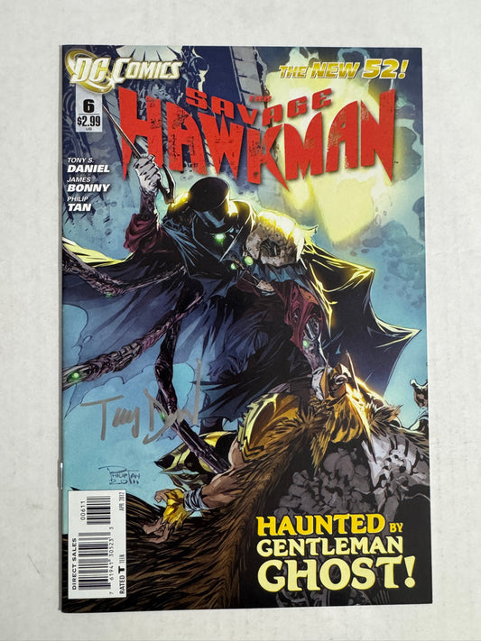 SAVAGE HAWKMAN #6 NM- SIGNED by Tony Daniel