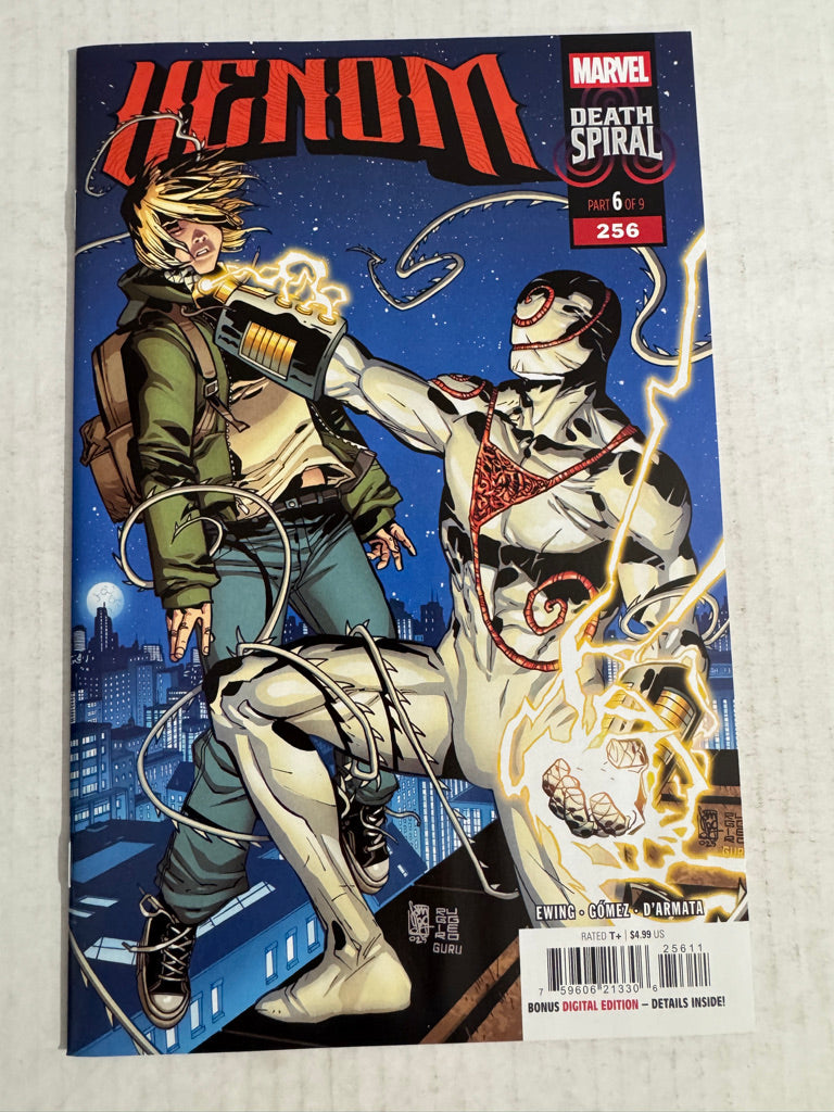 VENOM #256 NM