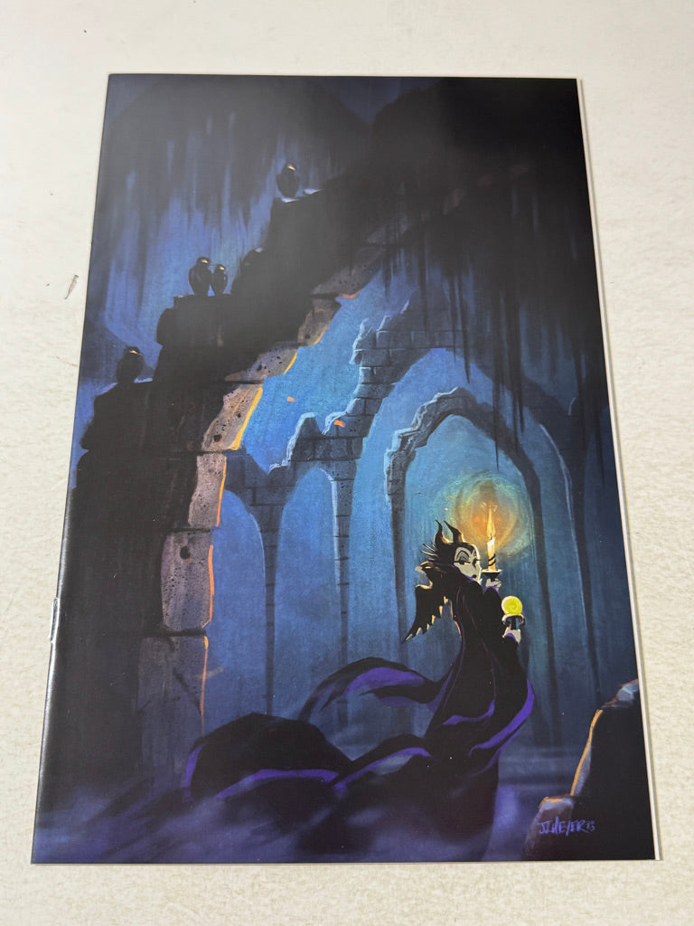 DISNEY VILLAINS : MALEFICENT #4 NM 1:25 Virgin Meyers Variant