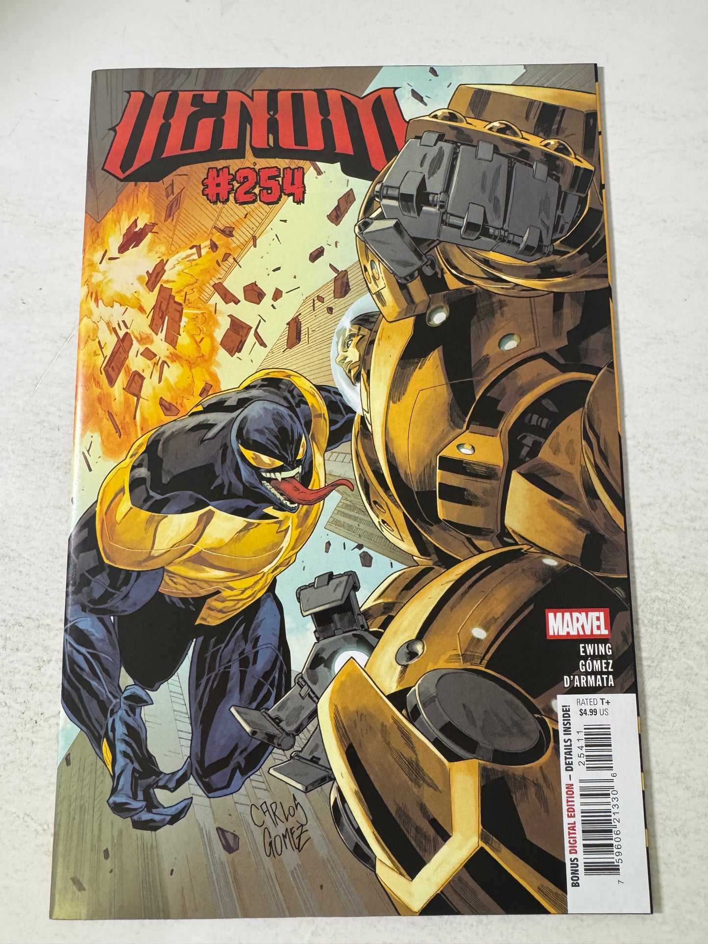 VENOM #254 NM