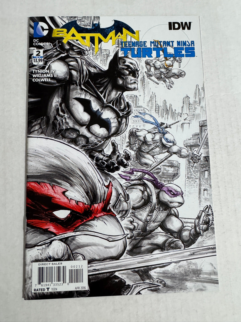 BATMAN TEENAGE MUTANT NINJA TURTLES #2 NM 2nd Print Variant