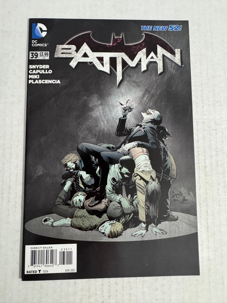 BATMAN #39 Vol 2 NM Greg Capullo Cover