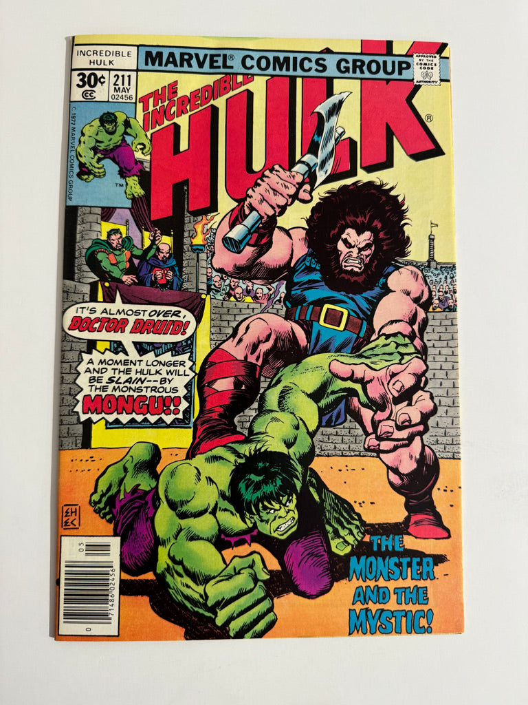 INCREDIBLE HULK #211 NM-