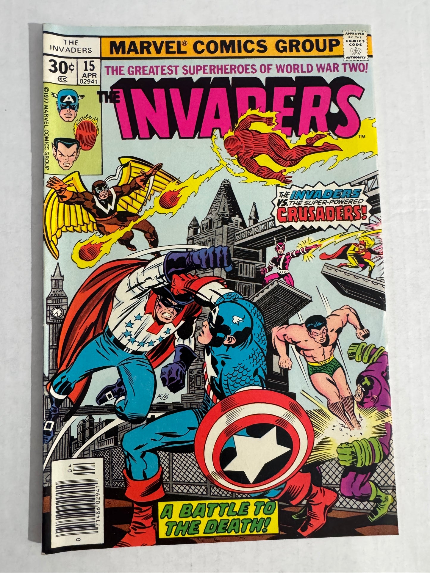 INVADERS #15 FN/VF