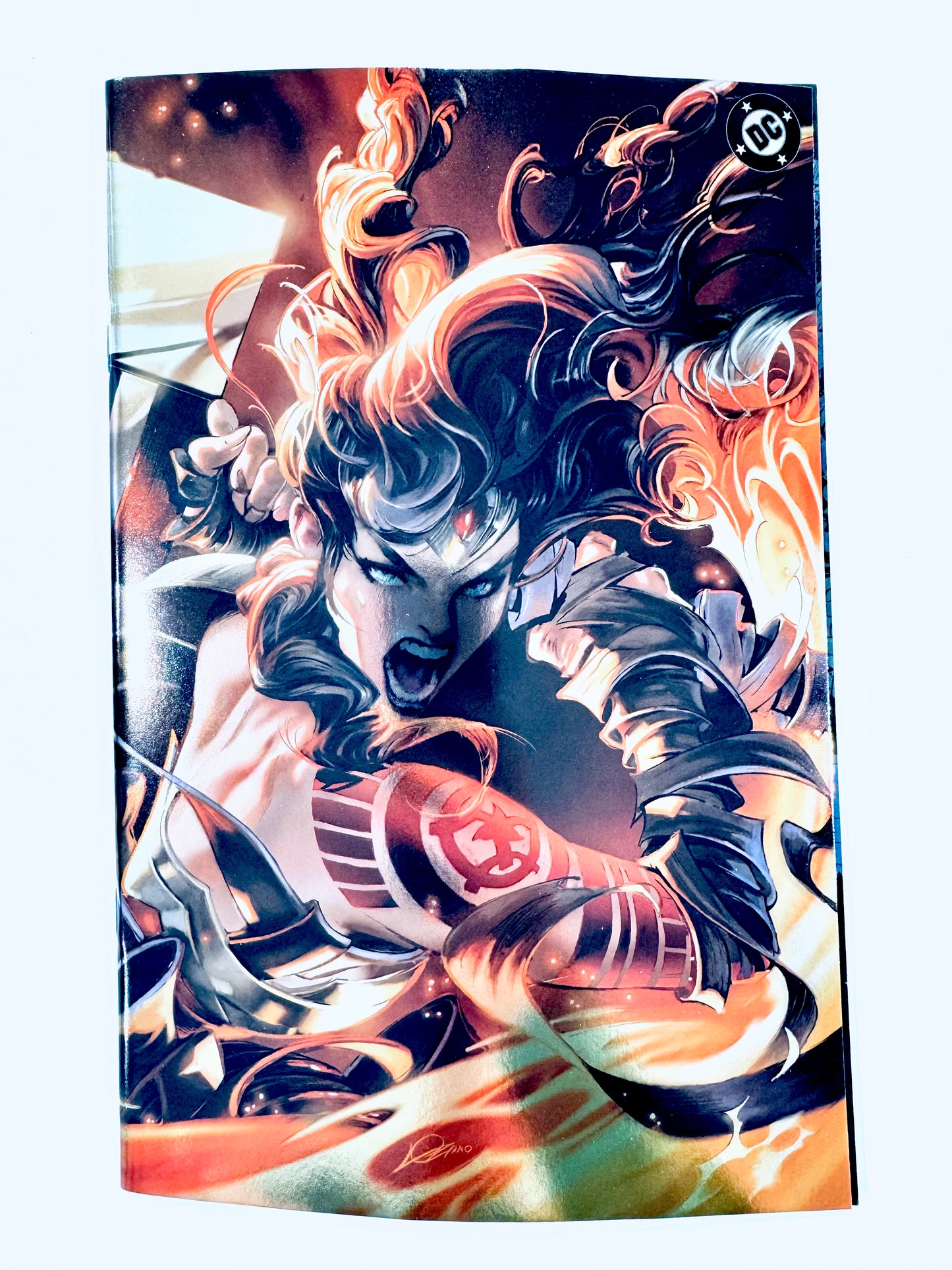 ABSOLUTE WONDER WOMAN #25 NM Cover G Alexander Lozano Showcase Foil Virgin Variant