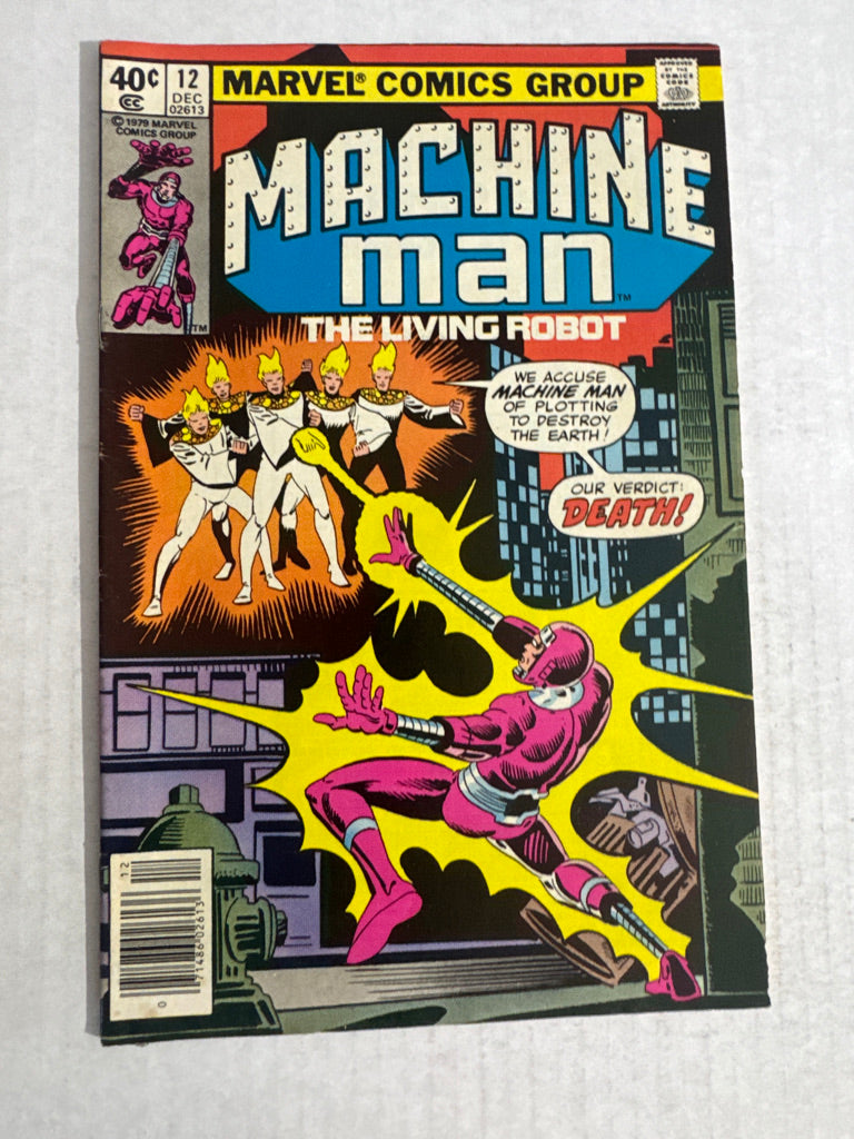 MACHINE MAN #12 FN