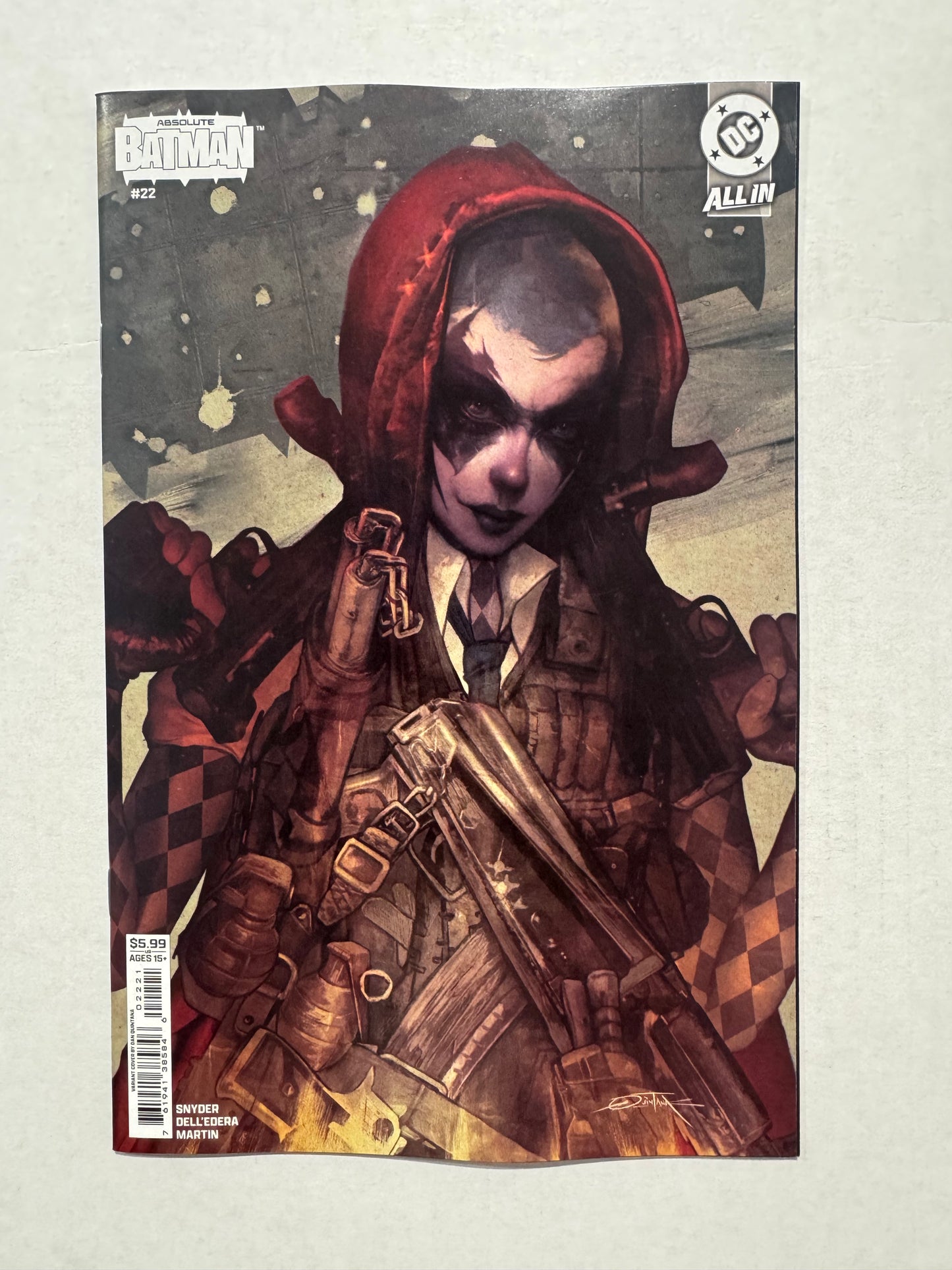 ABSOLUTE BATMAN #22 NM Dan Quintana Variant