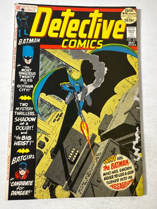 DETECTIVE COMICS #423 VF/NM Mike Kaluta  Cover