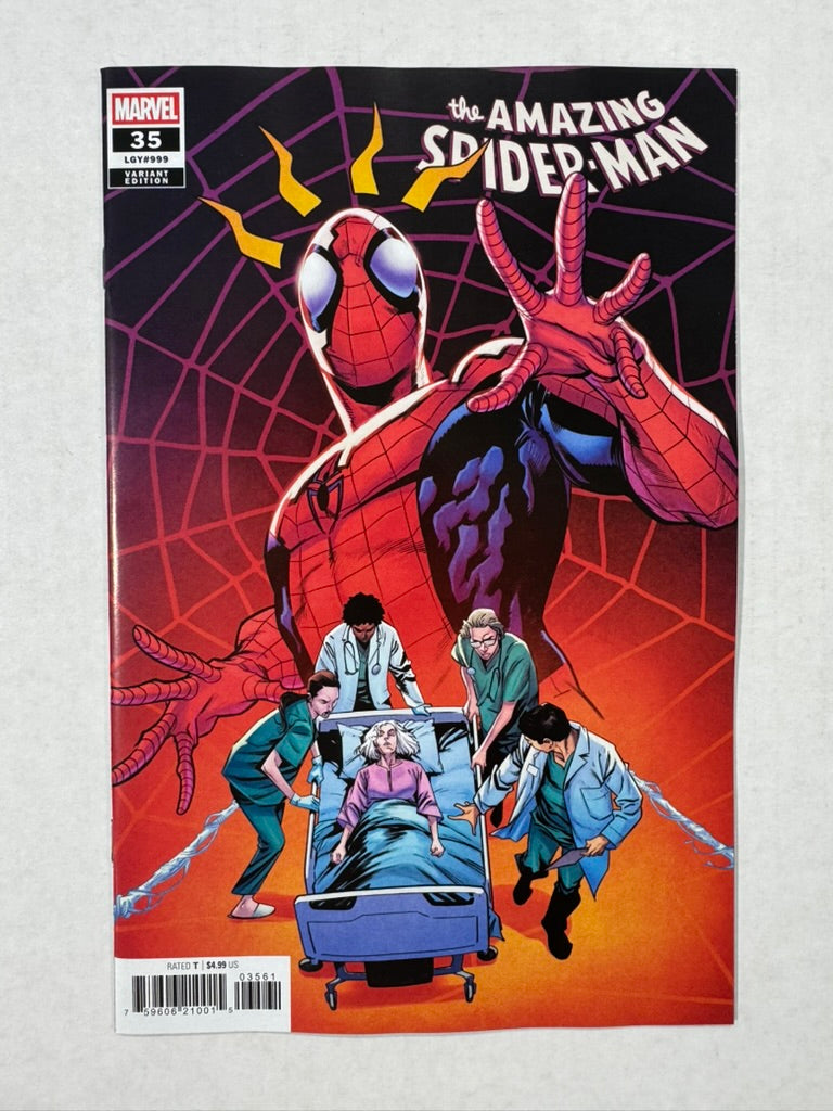 AMAZING SPIDER-MAN #35 NM Francesco Manna Foreshadow Variant
