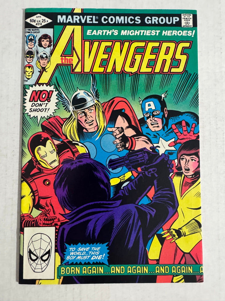 AVENGERS #218 NM-