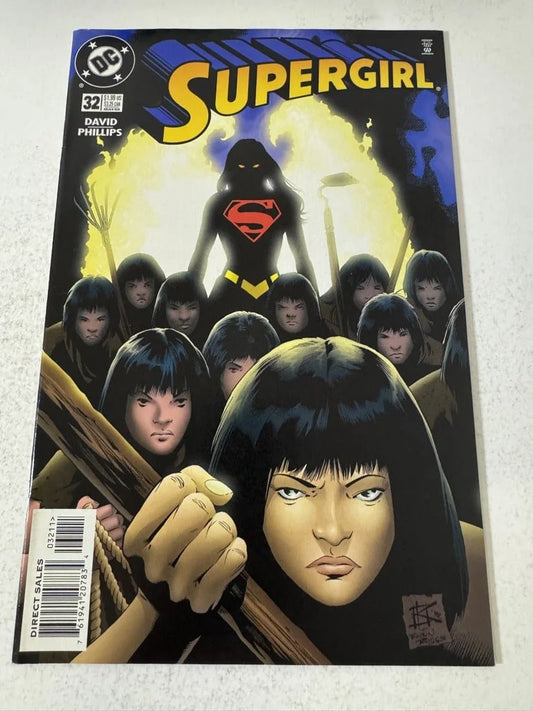 SUPERGIRL #32 Vol 4 NM-