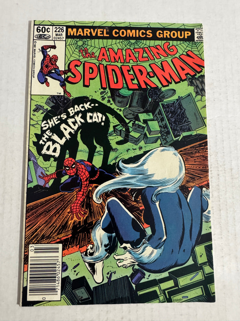AMAZING SPIDER-MAN #226 VF/NM NEWSSTAND