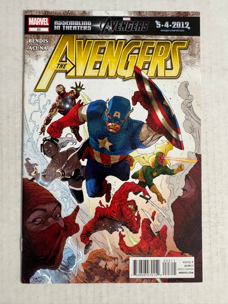 AVENGERS #23 Vol 4 NM
