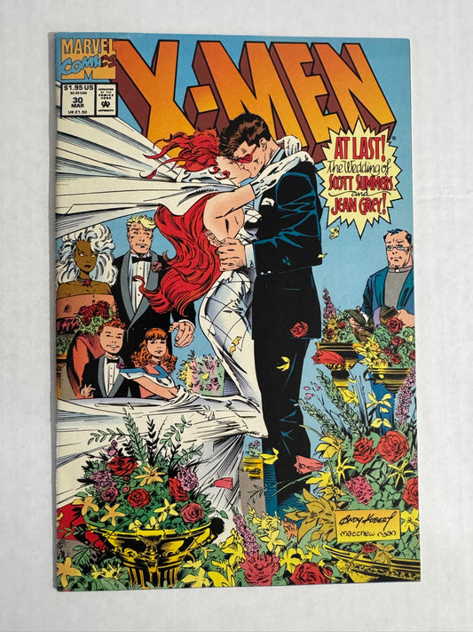 X-MEN #30 VF+ W/ Card Insert