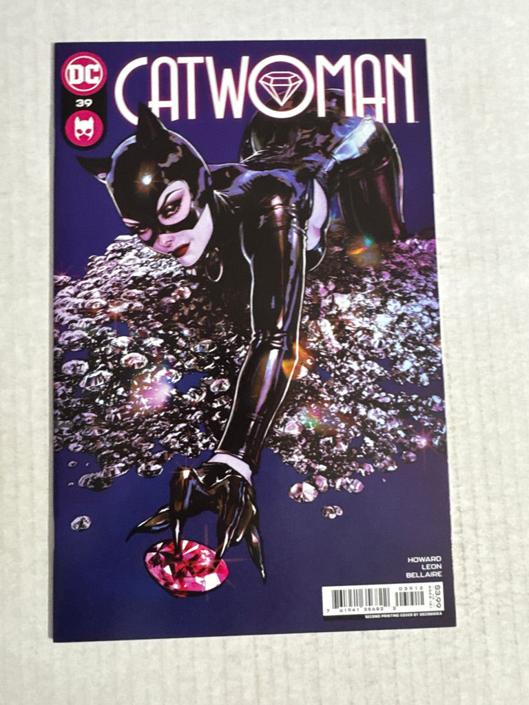 CATWOMAN #39 Vol 5 NM 2nd Print Sozomaika Variant