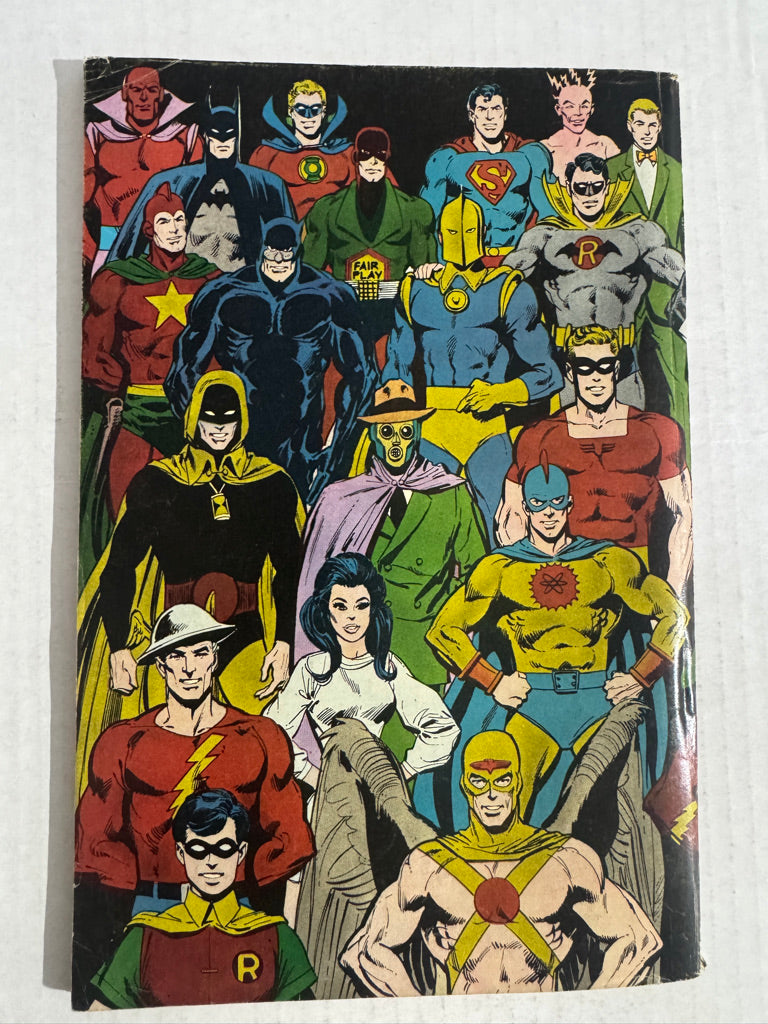 DC SUPER SPECTACULAR #6 World's Greatest Heroes VG+ Neal Adams Cover