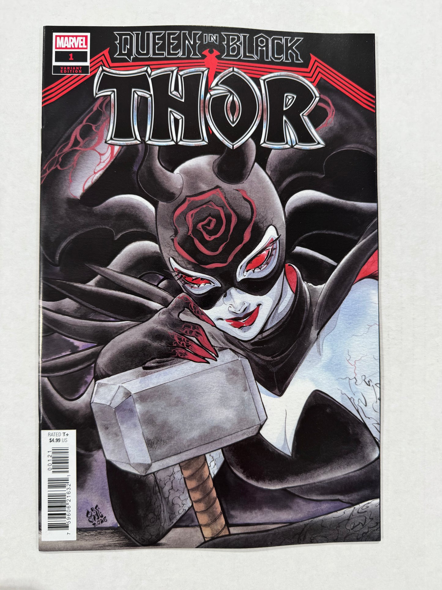QUEEN IN BLACK: THOR #1 NM Peach Momoko Variant