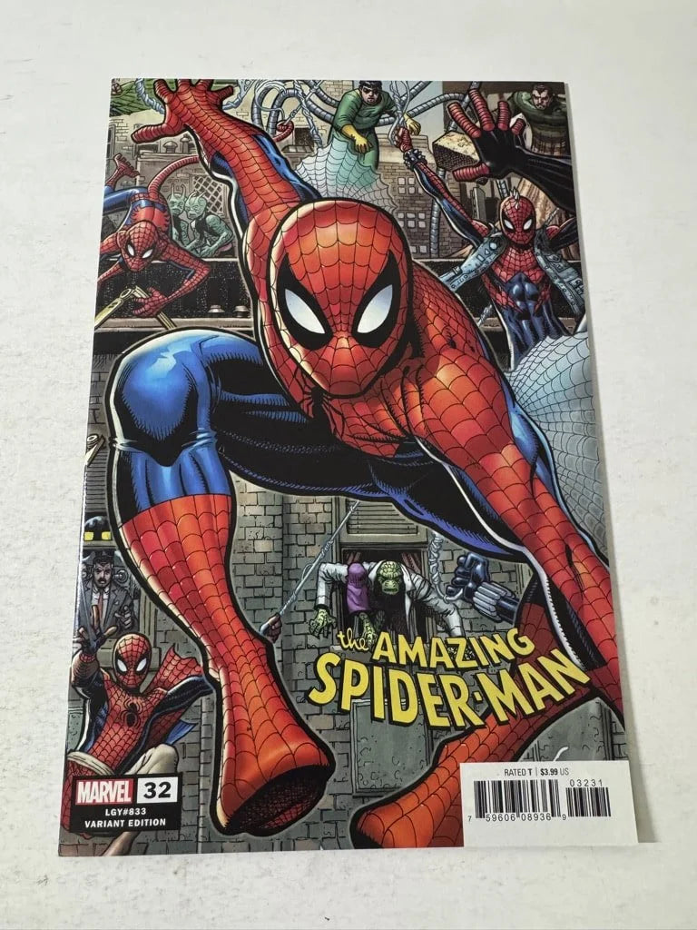 AMAZING SPIDER-MAN #32 Vol 5 NM Arthur Adams Variant 1ST APPEARANCE