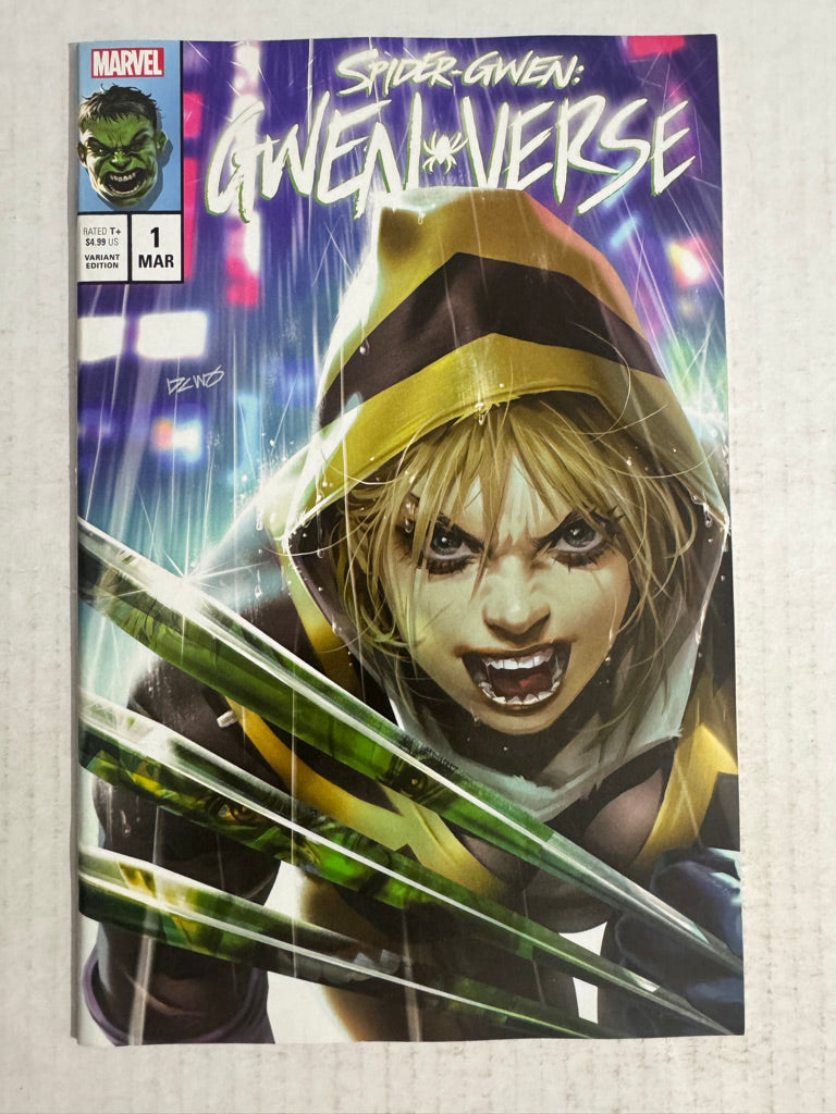 SPIDER-GWEN GWEN-VERSE #1 FN Derrick Chew Store Exclusive Variant