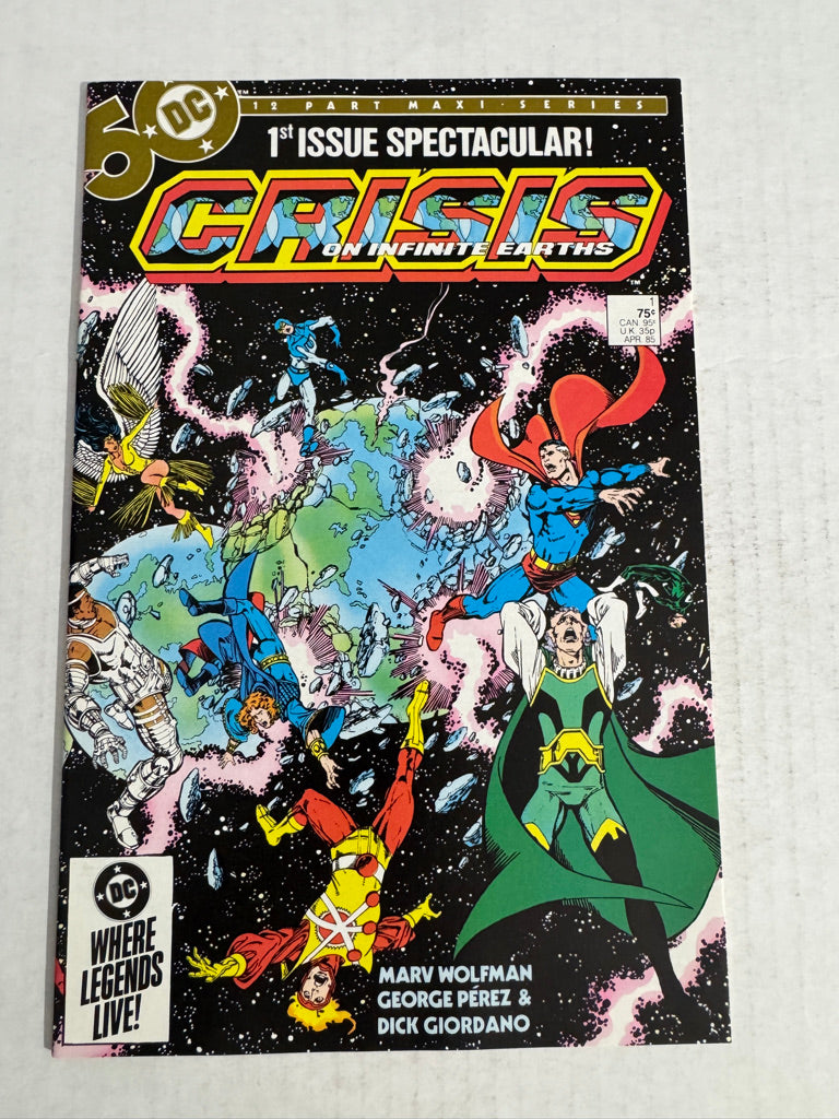 CRISIS ON INFINITE EARTHS #1 NM George Perez Cover