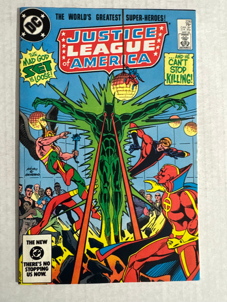 JUSTICE LEAGUE OF AMERICA #226 NM